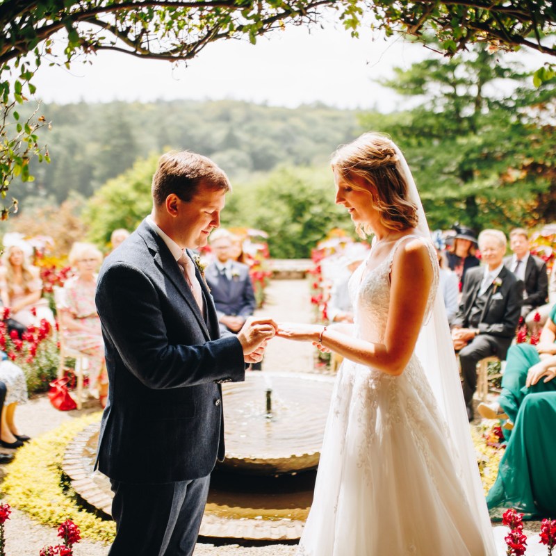 A magical Hotel Endsleigh Wedding in the depths of Devon – Shona & Alex